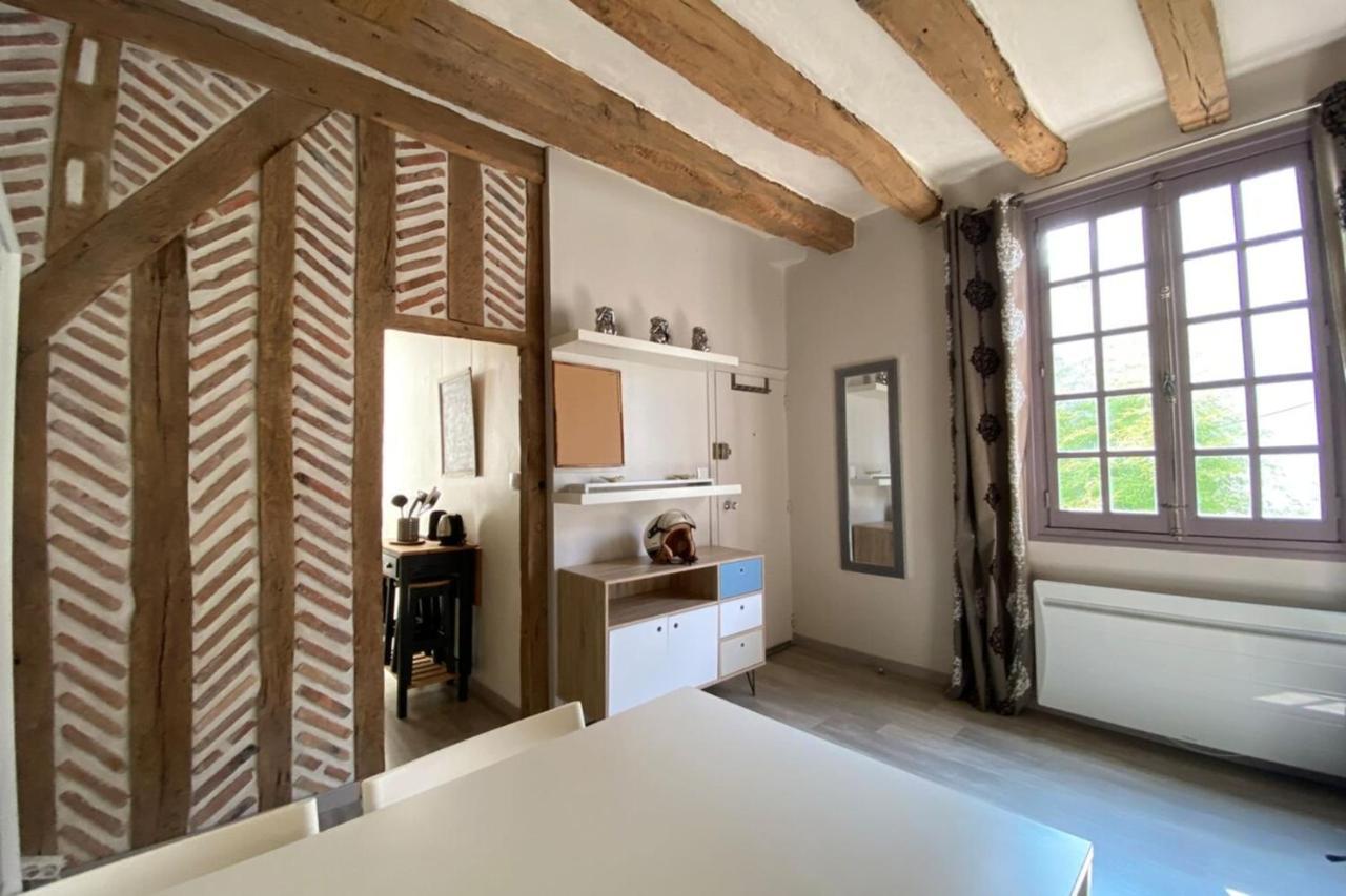 Typical Apartment In The Heart Of The City With Wifi Tours Kültér fotó